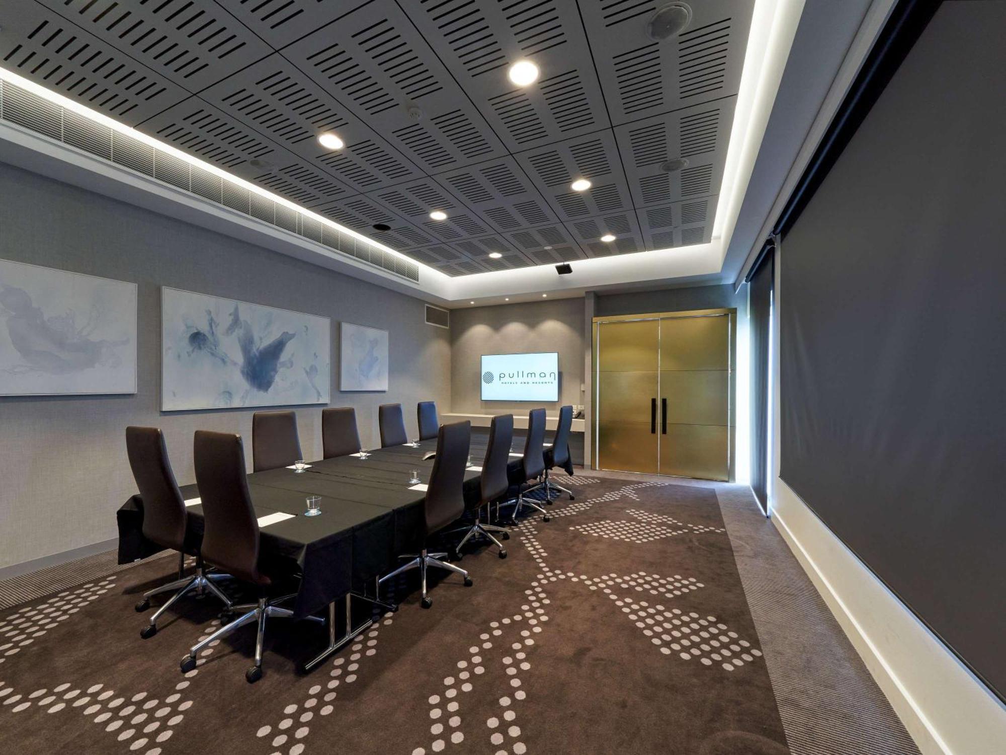 Pullman Hotel Adelaide