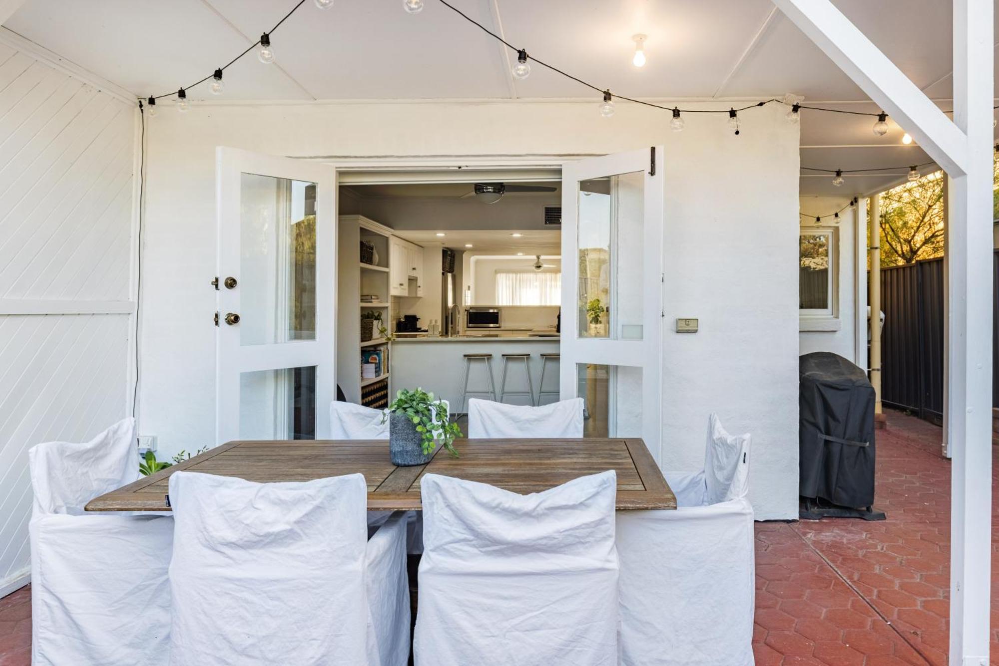 Modern & Convenient Family With Ample Amenities * Adelaide