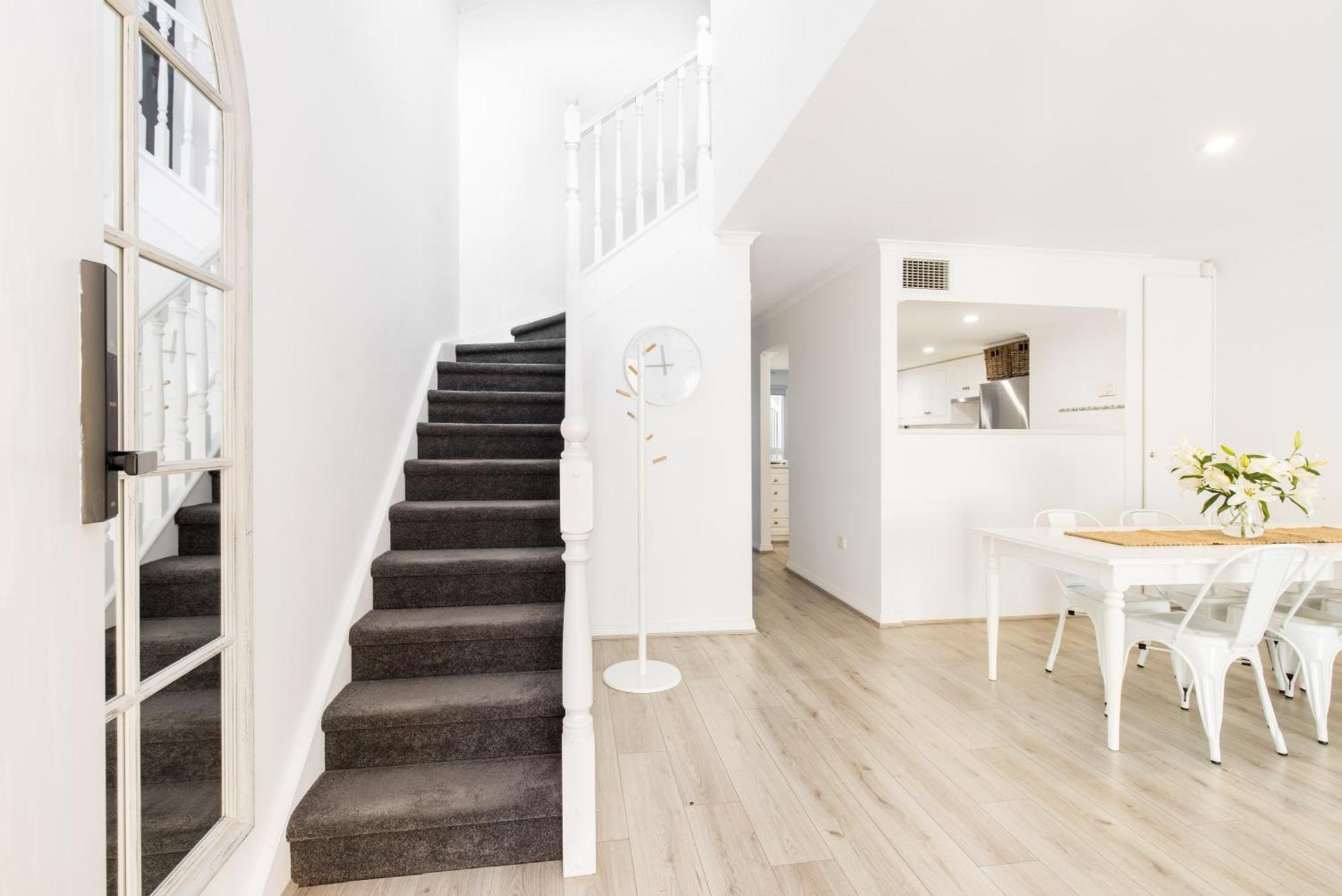 Holiday home Modern & Convenient Family With Ample Amenities Adelaide