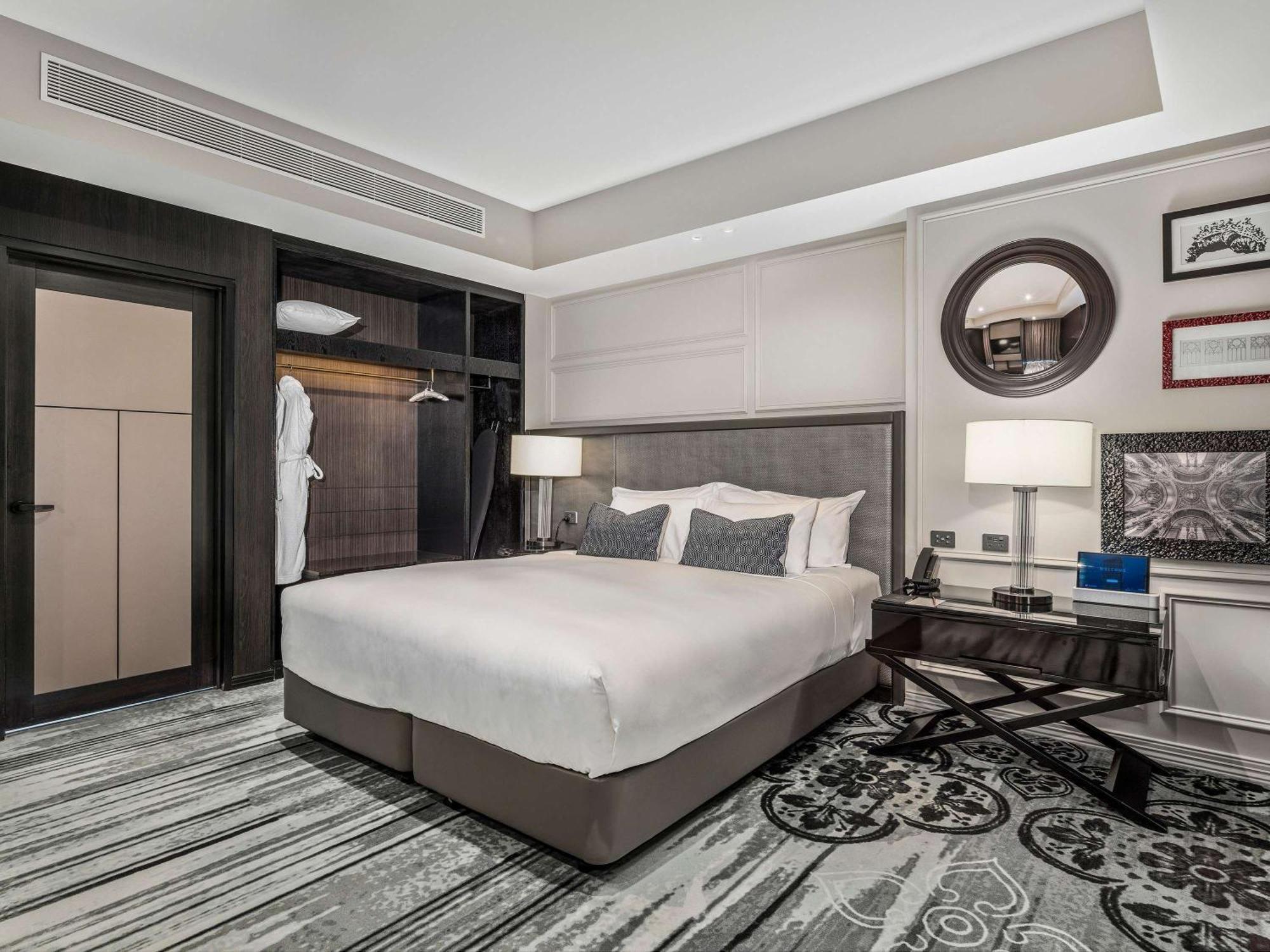 Sofitel 5*
