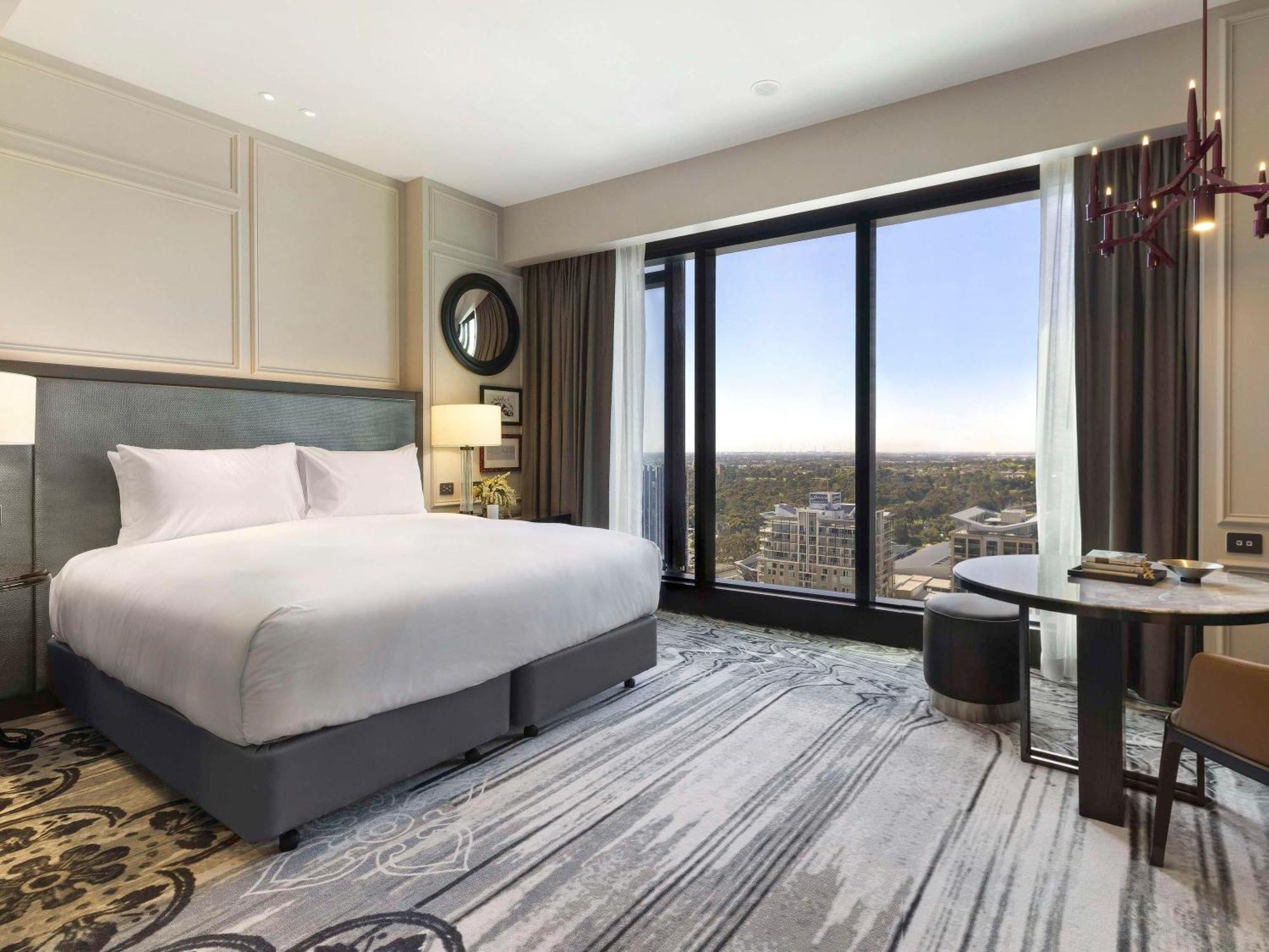 Sofitel 5* Adelaide