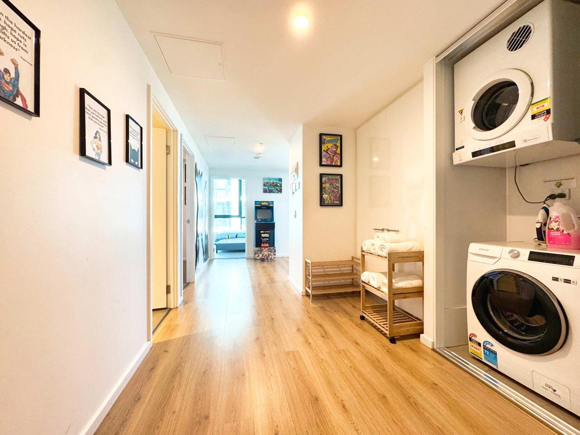 Dc Vs Marvel Theme Ft Arcade Machine Pool Gym Sauna Bbq Apartment Adelaide