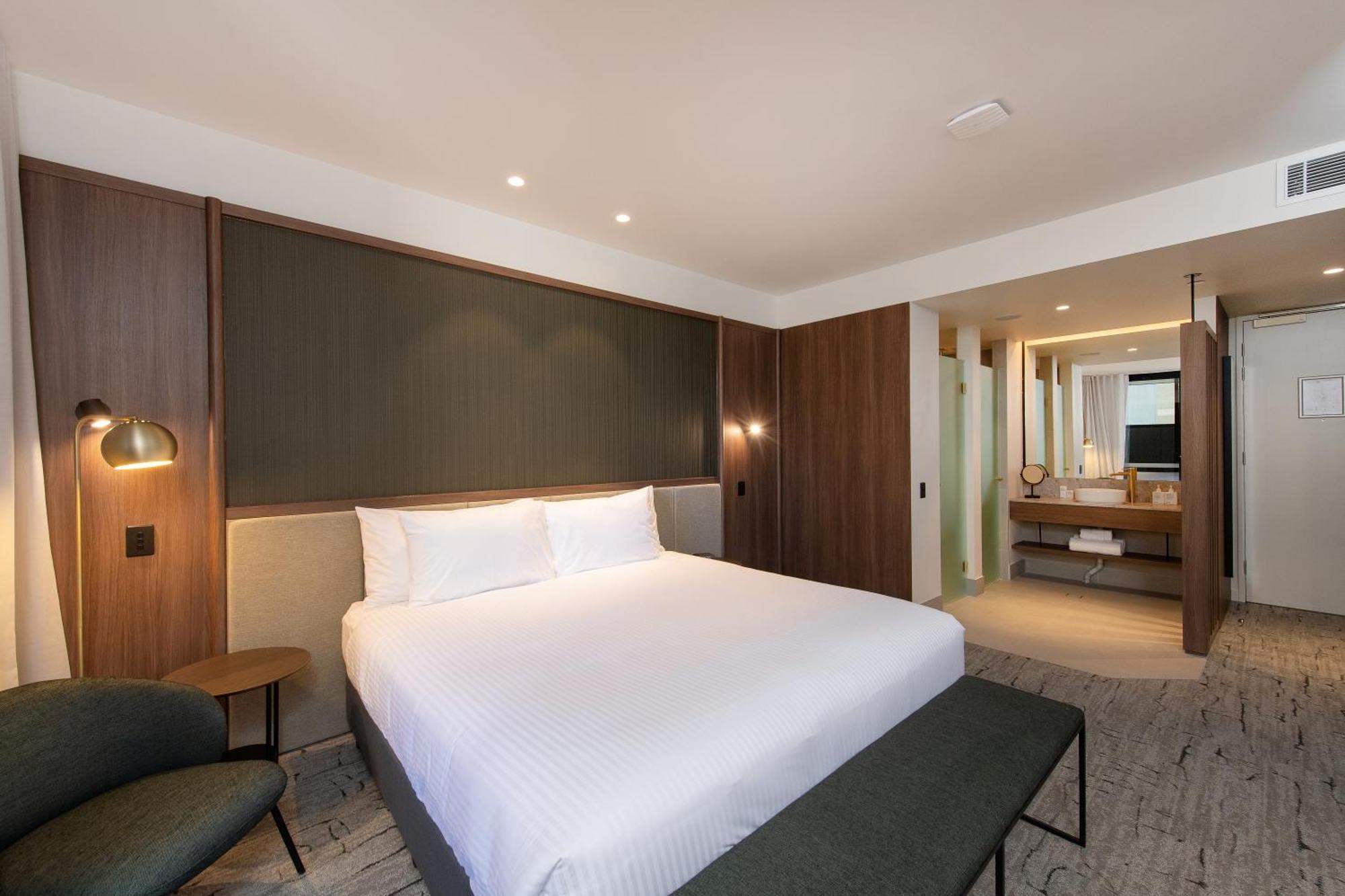 The George Hotel Adelaide