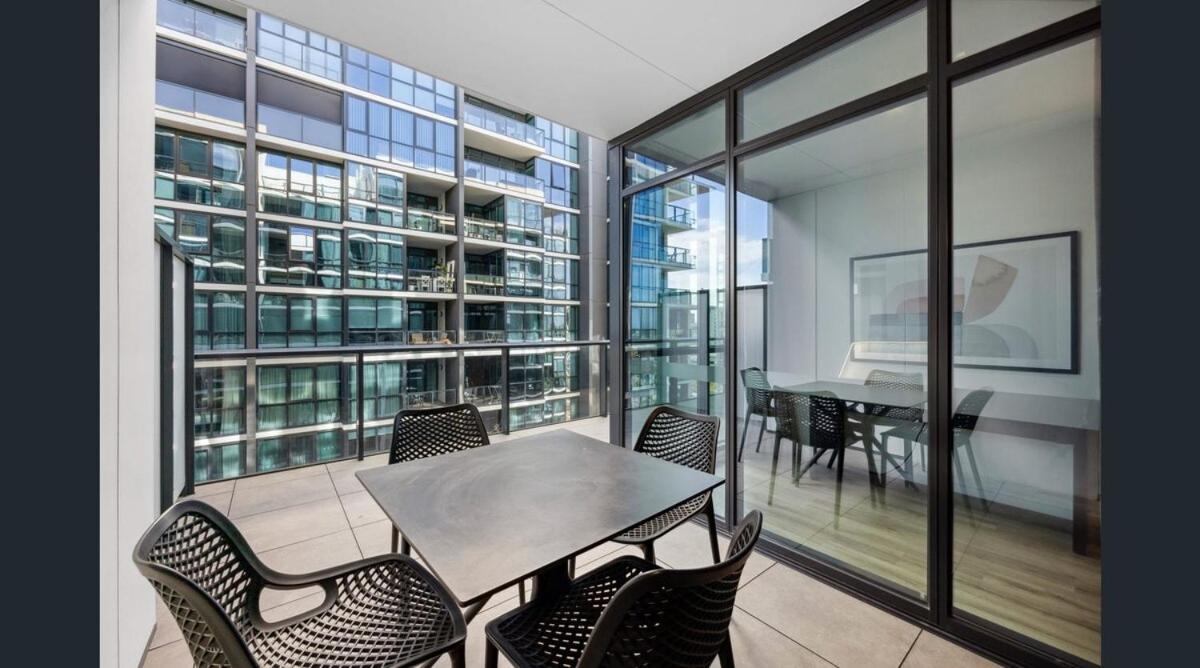 Cbd Luxury Apartment Adelaide