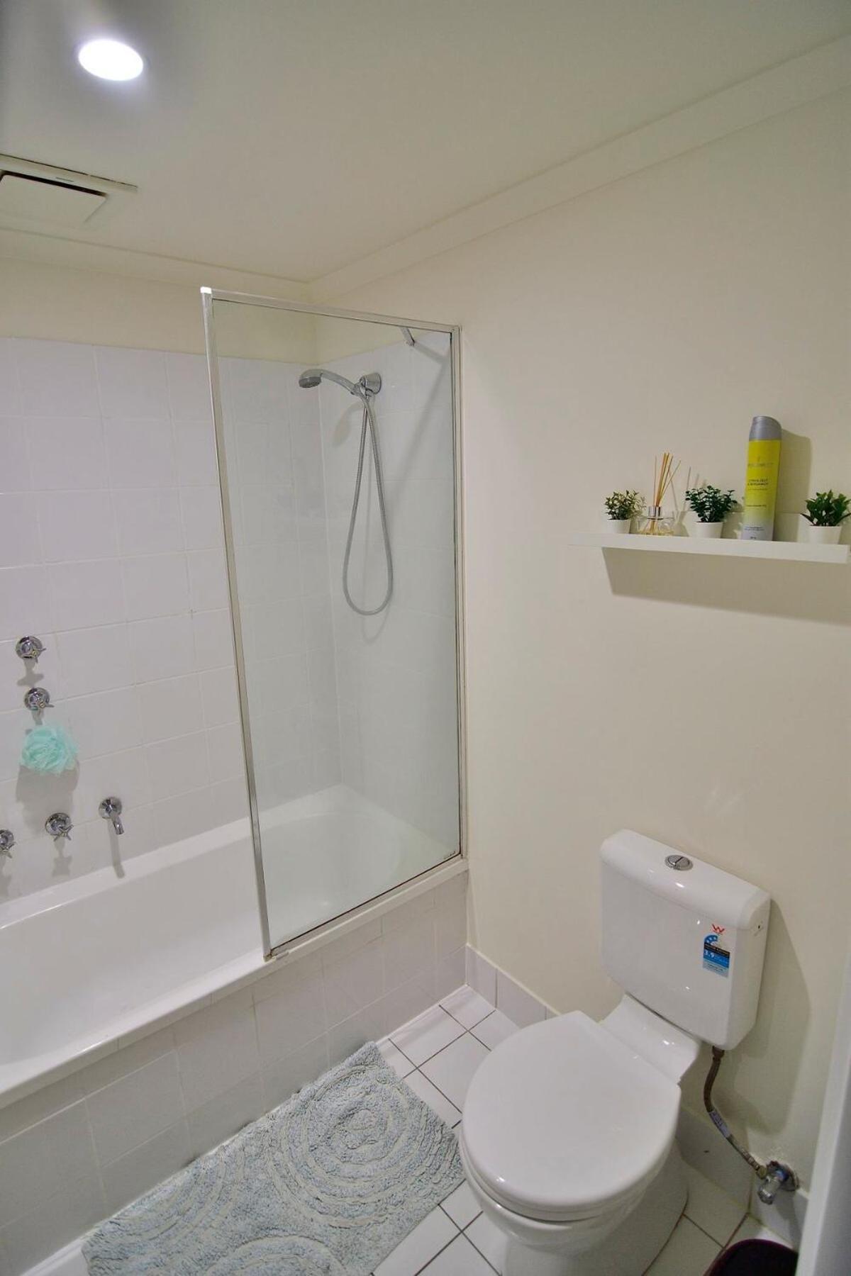 Holiday home 3-bedroom Townhouse In Heart Of With Parking