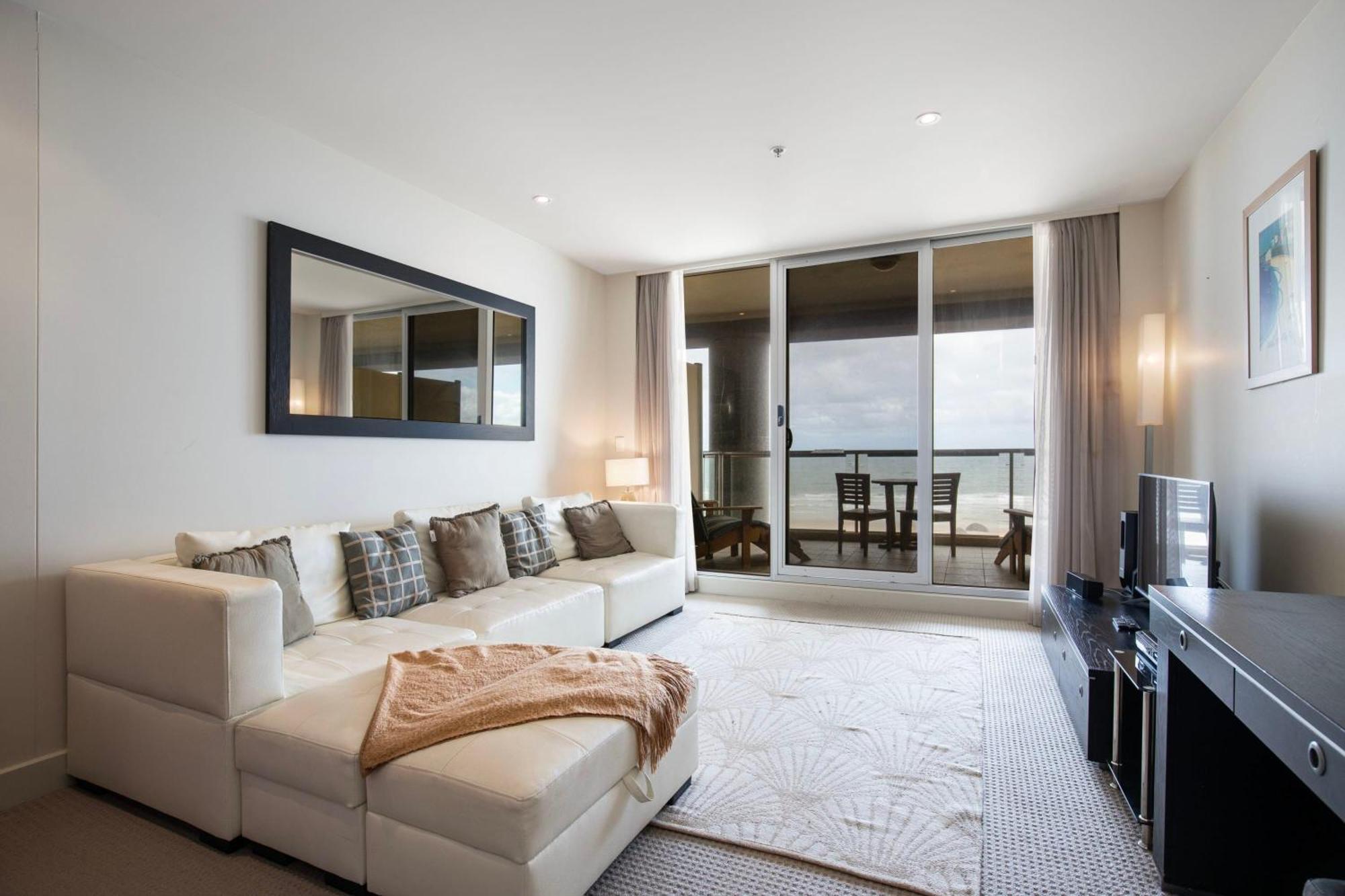 Pier 216 * Adelaide