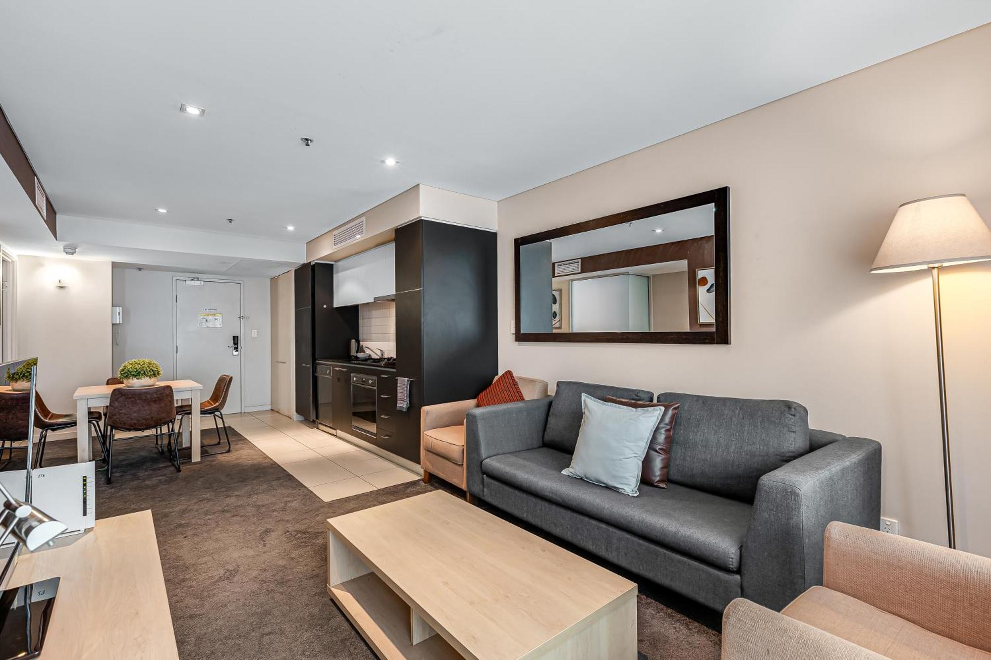 Swainson At Embassy Apartment Adelaide
