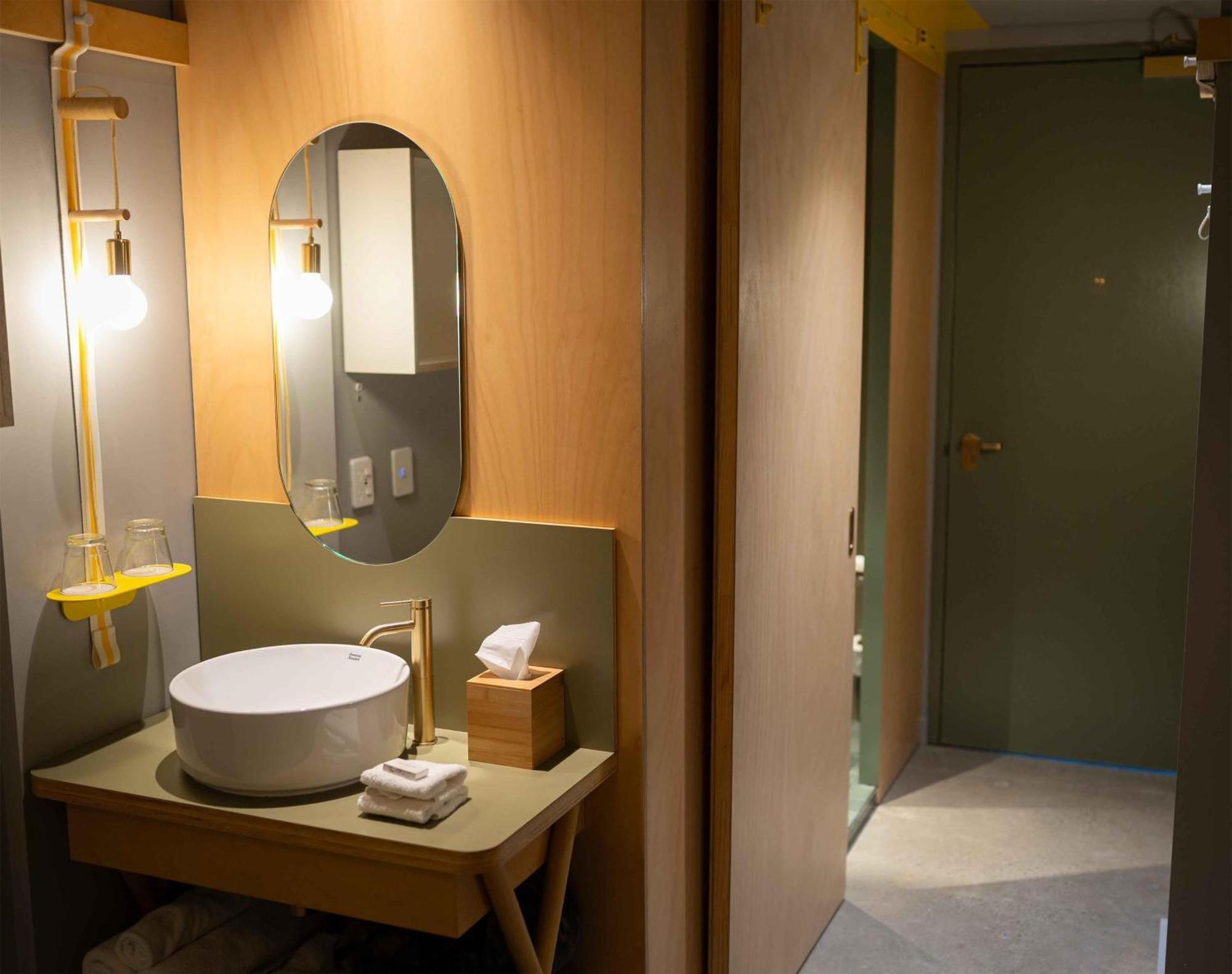 Hotel Atura Airport