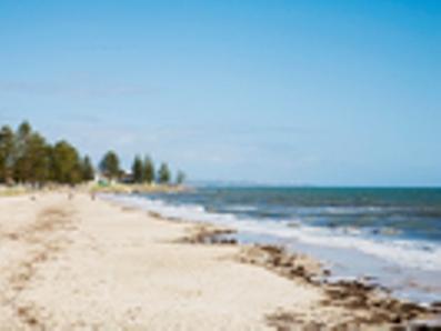Aparthotel Glenelg Pacific 4*