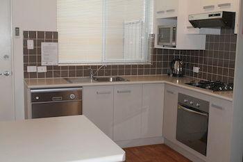 Aparthotel Dress Circle - Childers Street 4*
