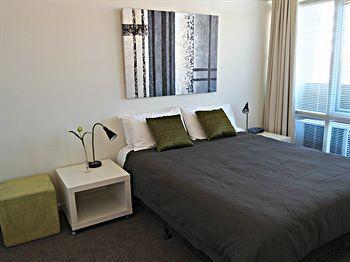 Dress Circle - Ward Street Aparthotel 4*