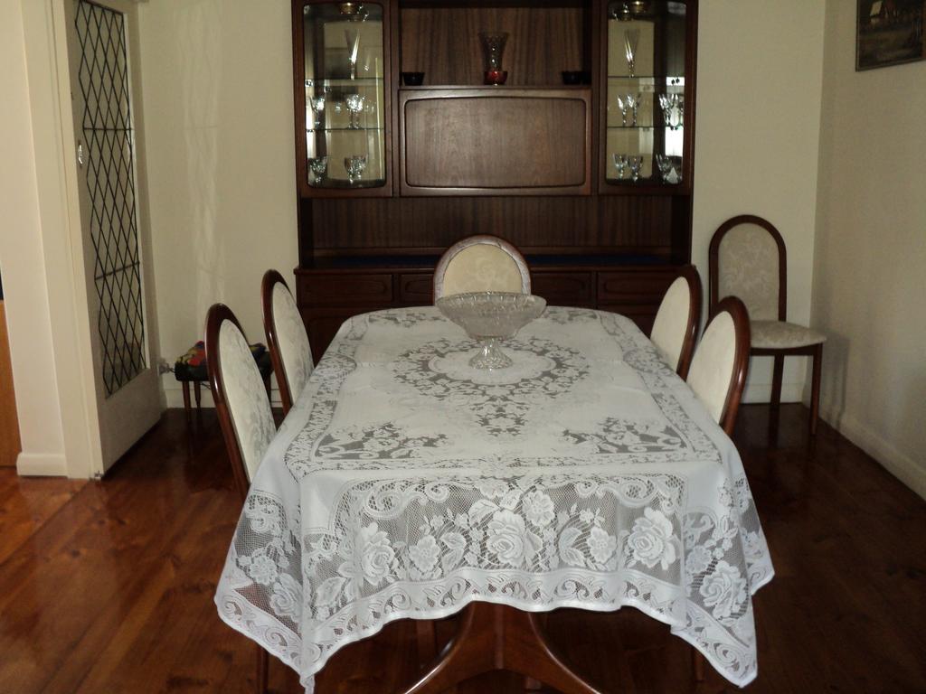 Glenelg Sea-breeze Bed & Breakfast