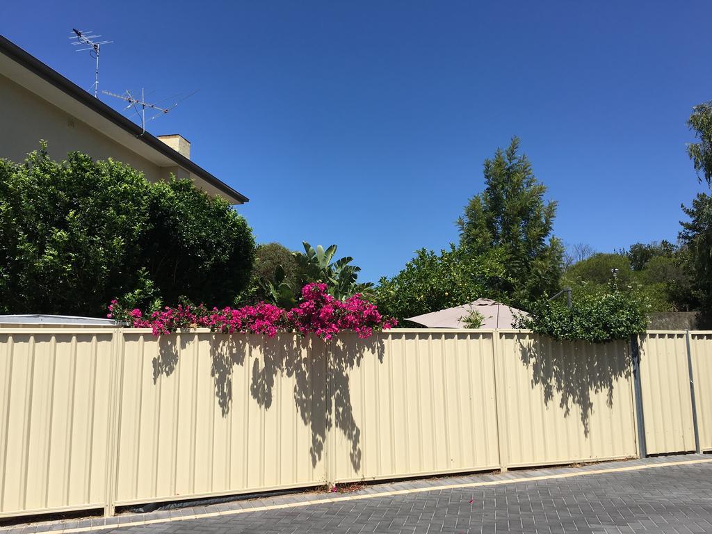 Iluka Beach Apartment