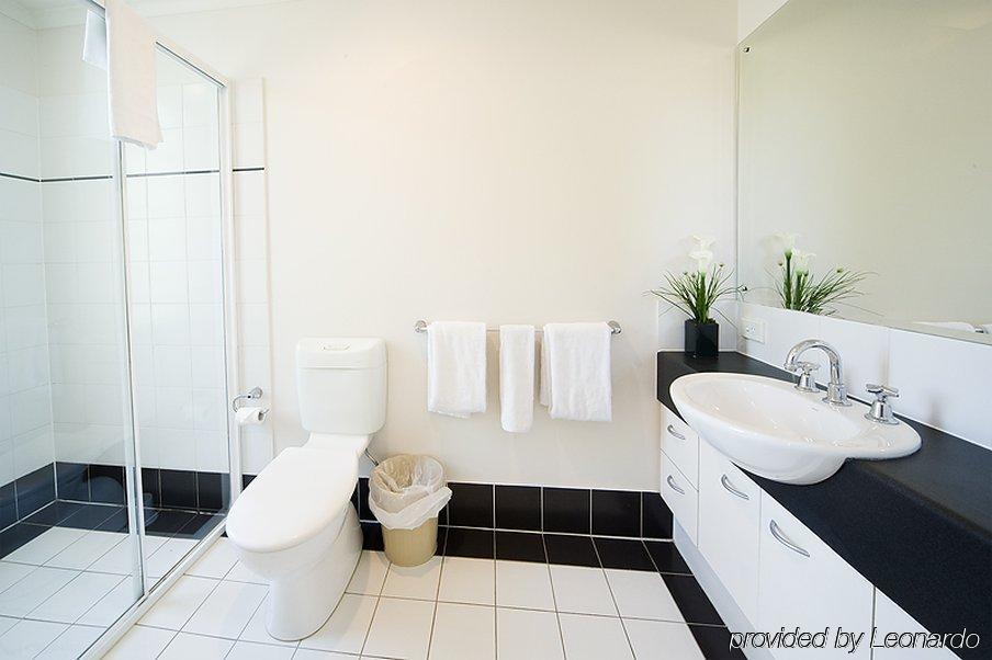 Rnr 4* Adelaide