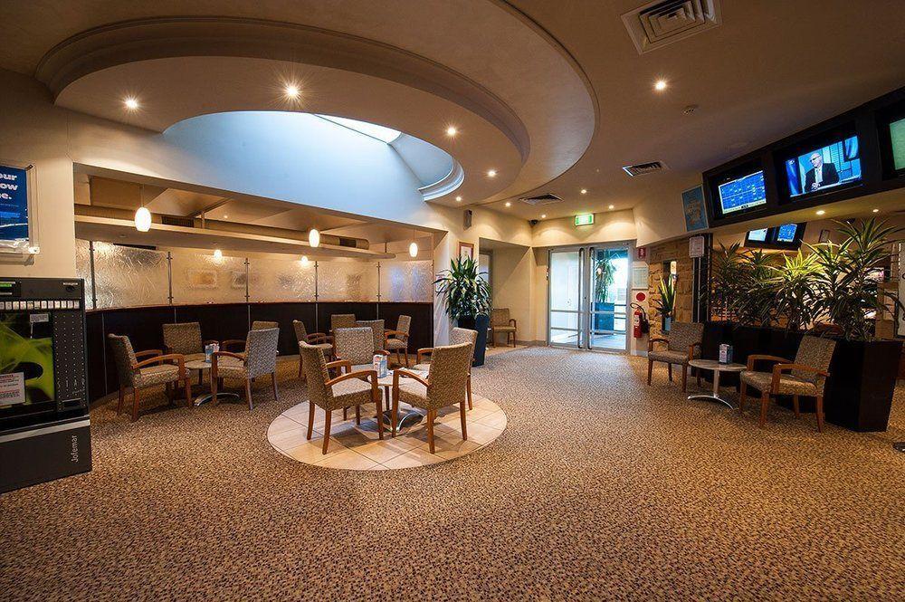 Morphett Arms Hotel