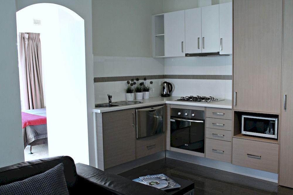Dress Circle Apartment *