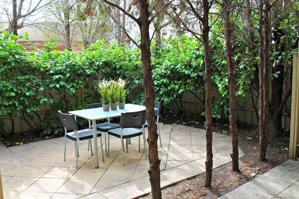Dress Circle Apartment *