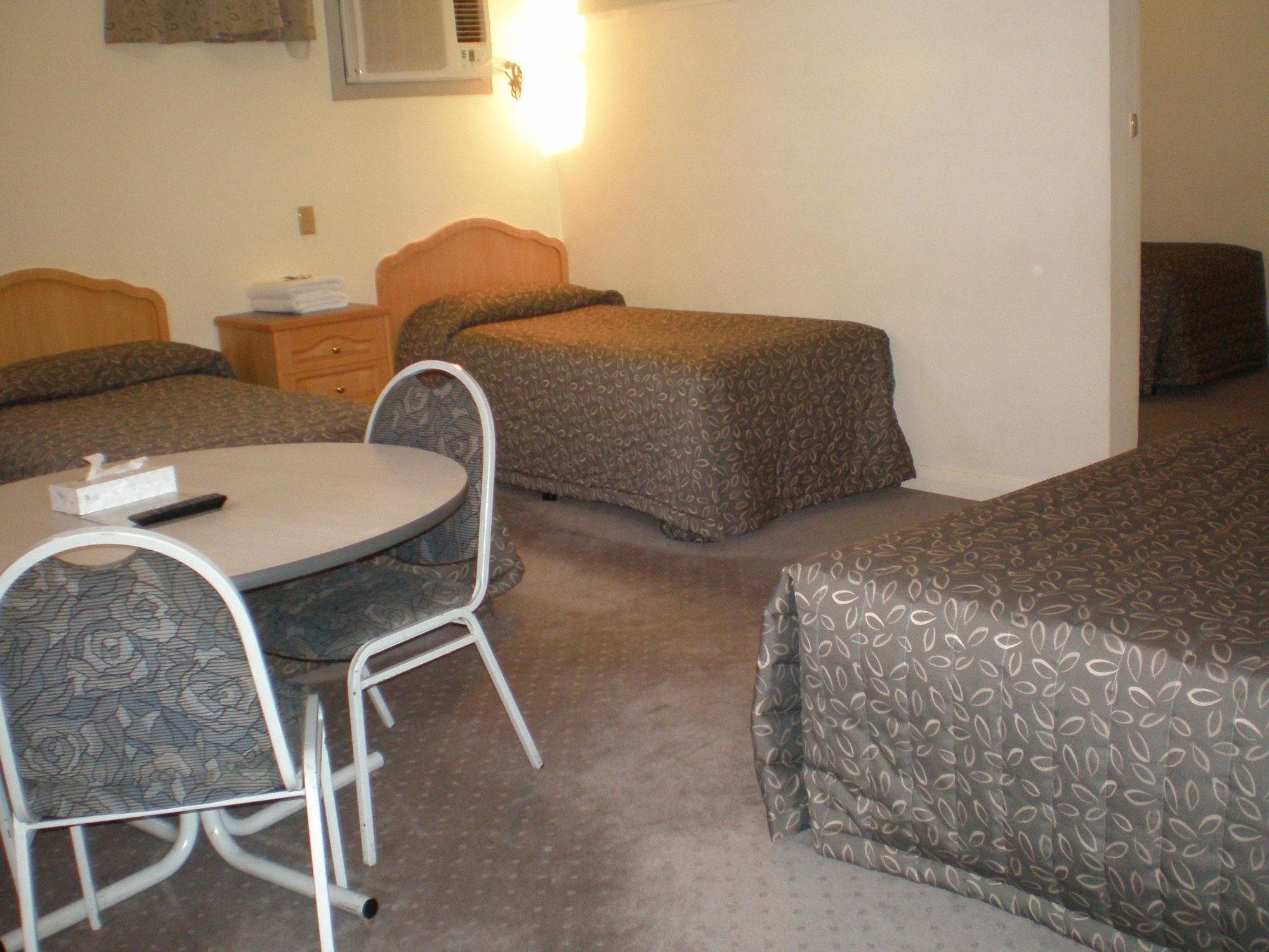 Glenelg Motel 3*