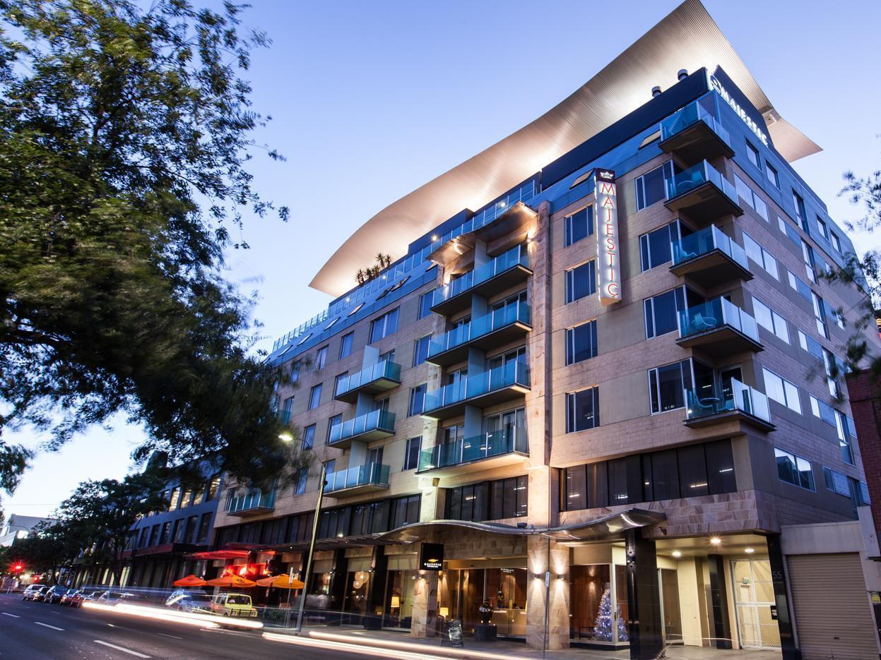 Majestic Roof Garden 4* Adelaide