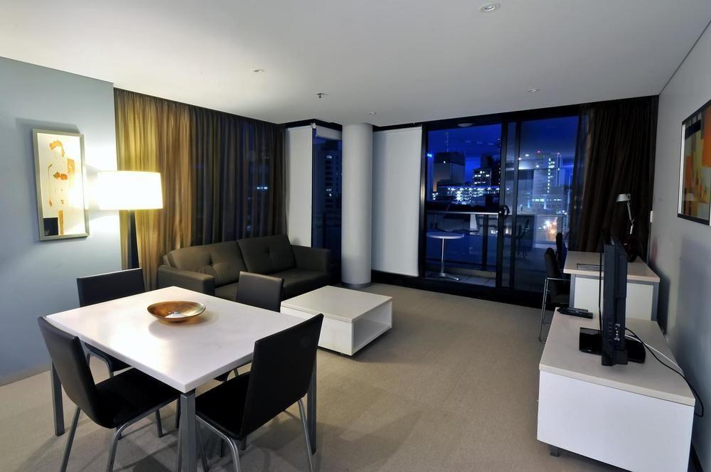 La Loft Parkside Aparthotel 4*