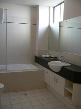 Rnr Sturt Apartment