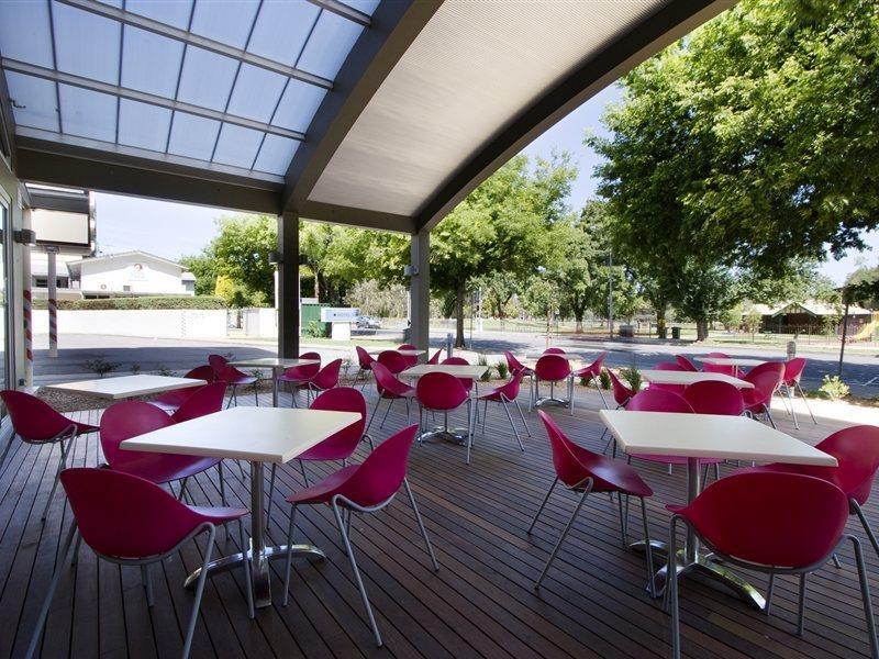 Hotel The Terrace Adelaide
