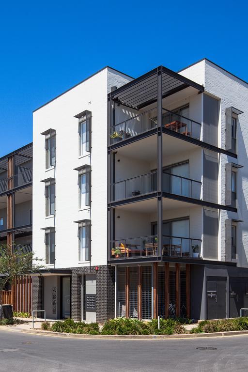 Gibson & 7th Apartment *