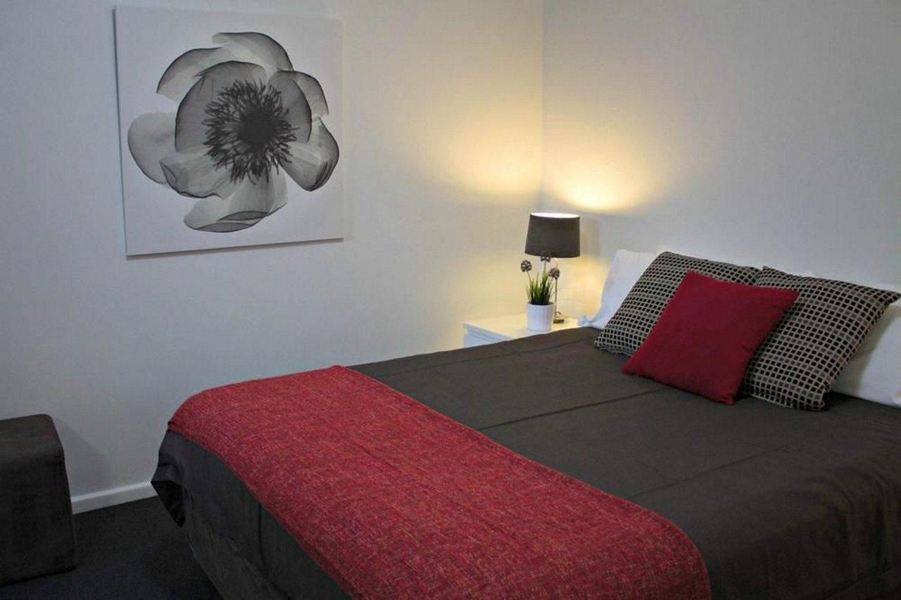 Dresscircle - Sussex St Apartment Adelaide