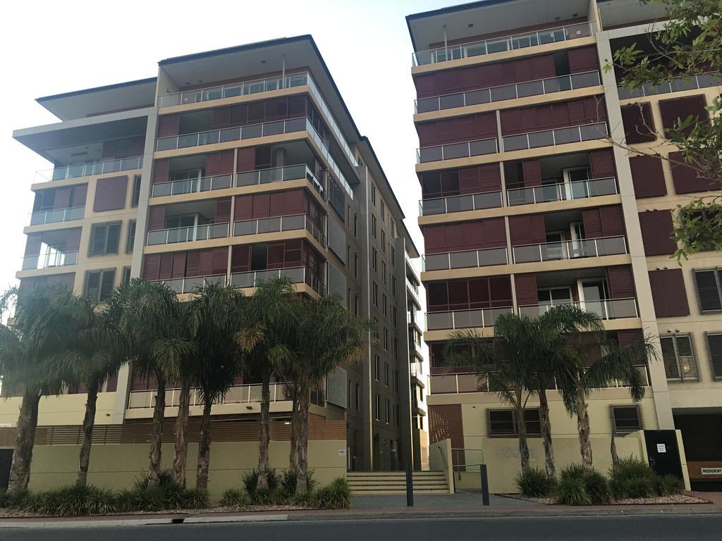 Apartment West Lakes *