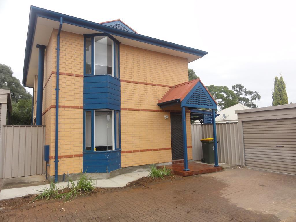 Prime Location & Spacious Holiday home Adelaide