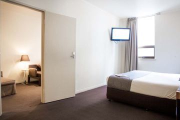 The Richmond - Adelaide