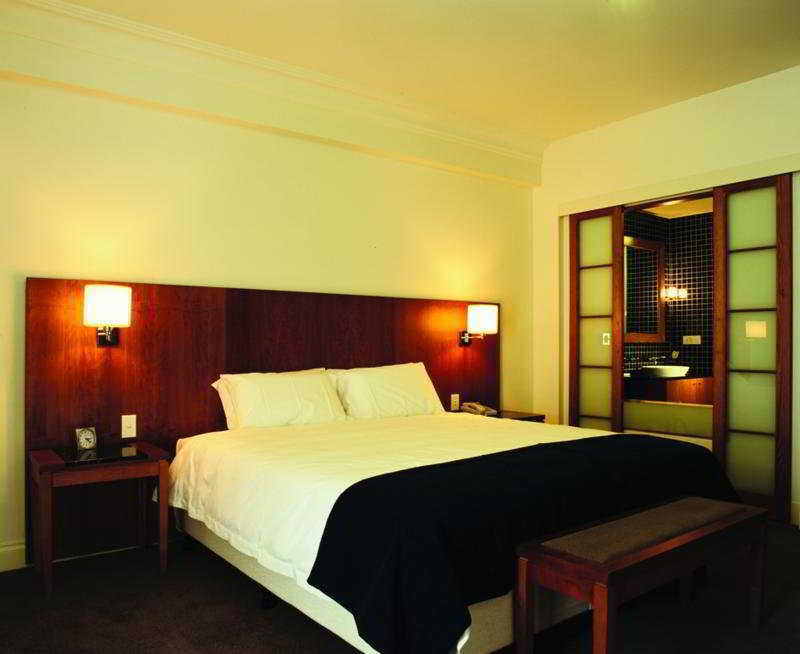 Majestic Roof Garden 4* Adelaide