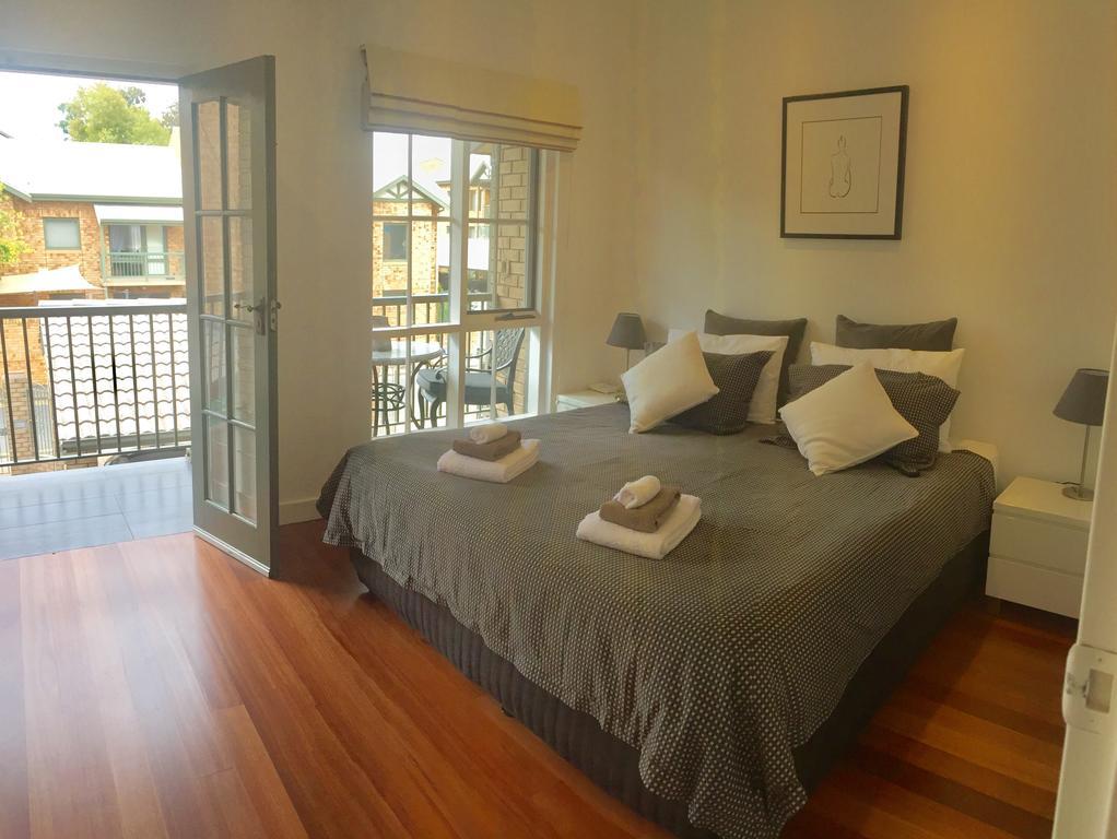 Holiday home Chic Townhouse In North *