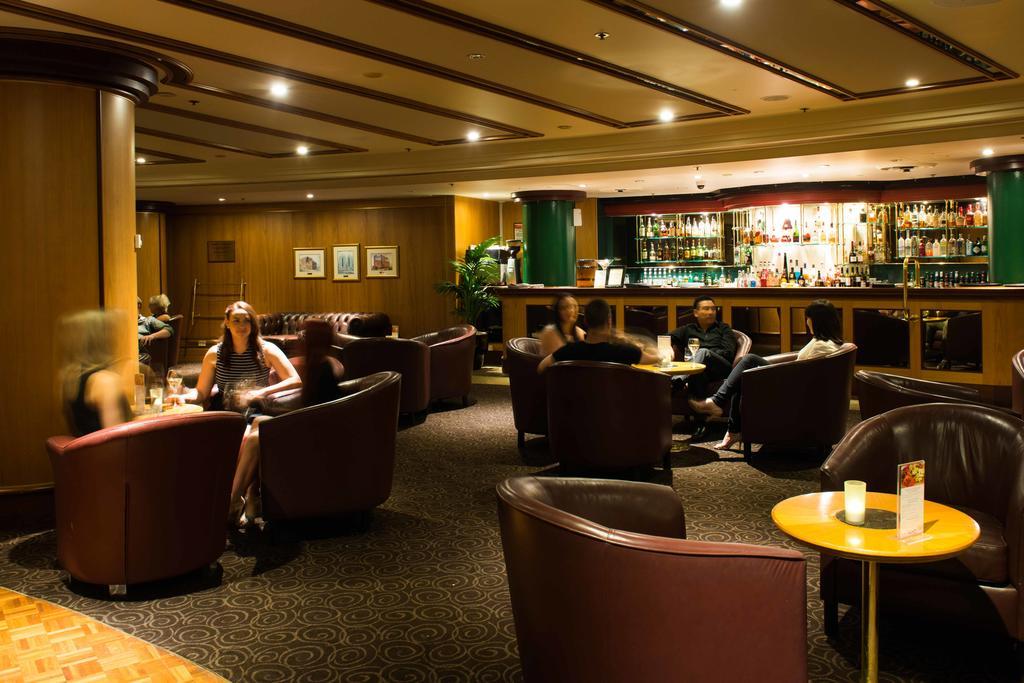 Stamford Plaza