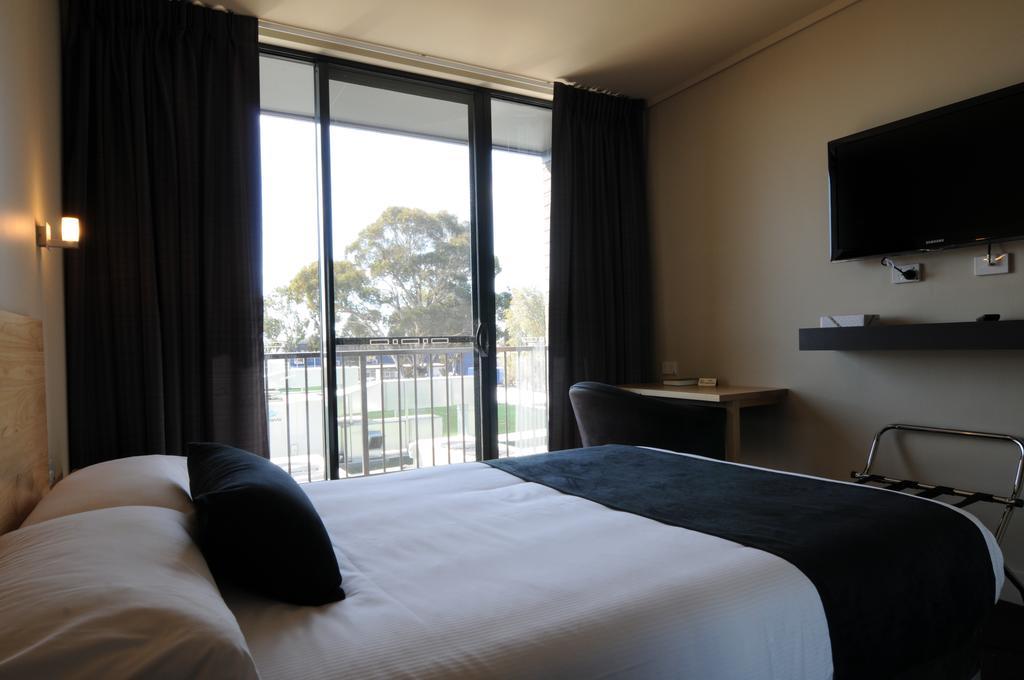 Mansfield Park 3* Adelaide