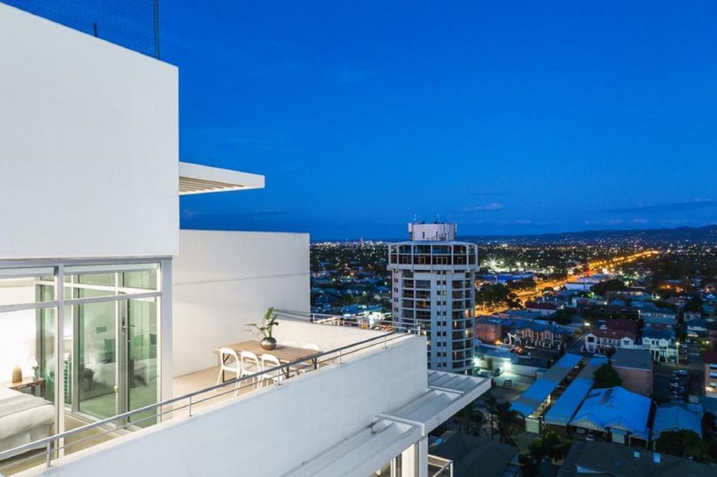 Holiday home Glenelg Skyline Penthouse - Wifi Adelaide