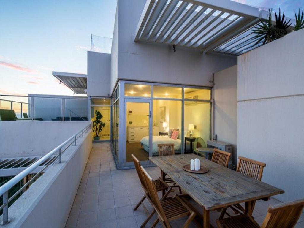 Holiday home Glenelg Skyline Penthouse - Wifi