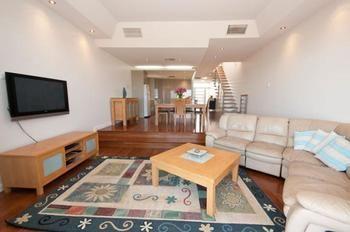 Beaches Holiday Villas *