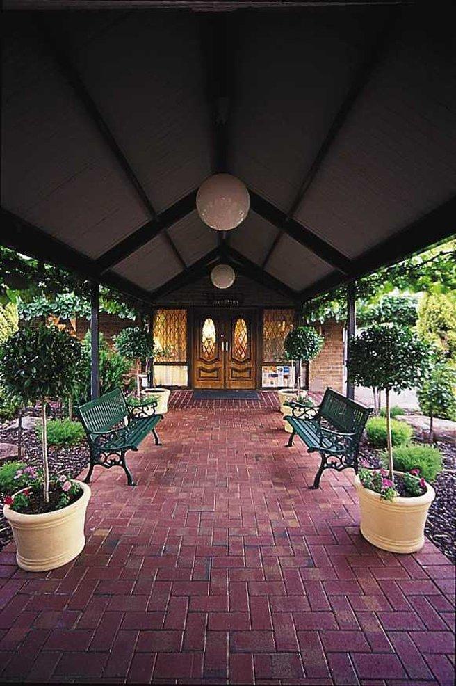 Ibis Styles Manor 4* Adelaide