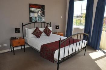 Hotel Rnr Adelaide
