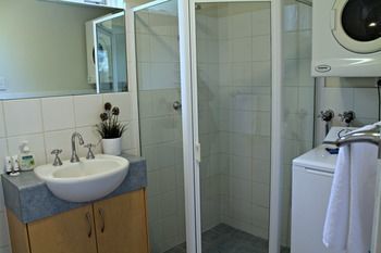 Apartment Dresscircle - Sussex St Adelaide