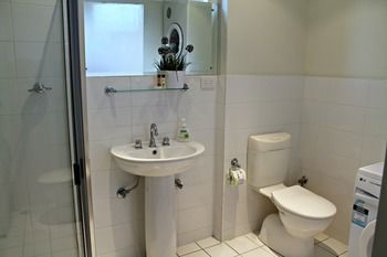 Dresscircle - Sussex St Apartment