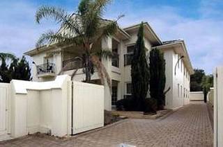 Michelles Garden 4* Adelaide