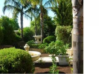 Michelles Garden Hotel 4*