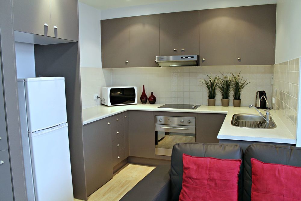 Dress Circle - Ward Street Aparthotel Adelaide