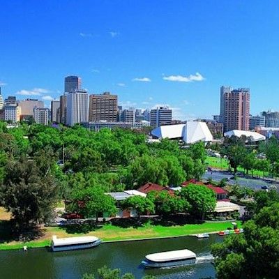 Oaks Glenelg Liberty Aparthotel 4*