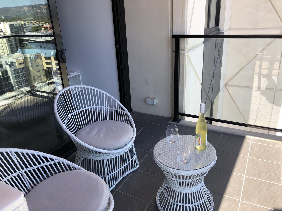 Apartment Tindy's City Pad Adelaide