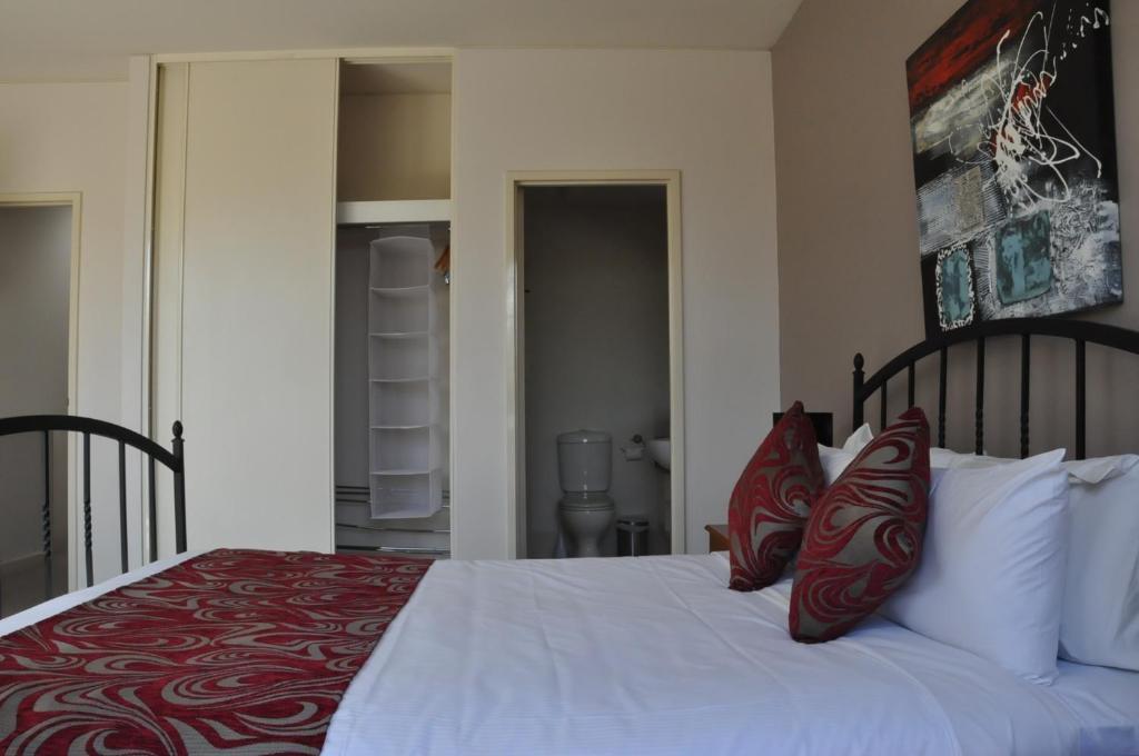 Rnr Serviced - Wakefield St Adelaide