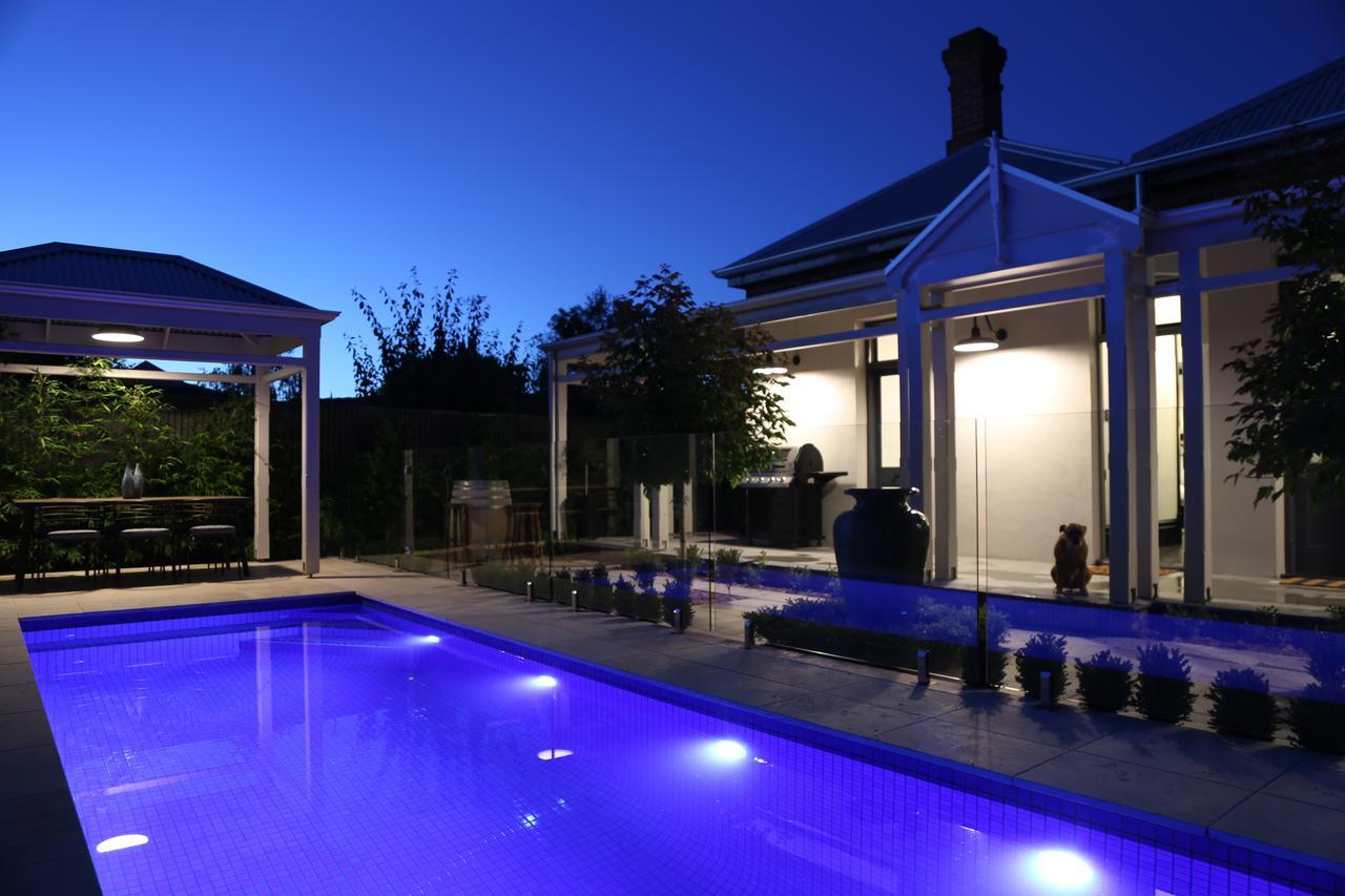 Hollidge House 5 Star Luxury Apartment
