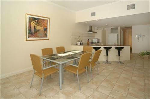 Michelles Garden Hotel 4*